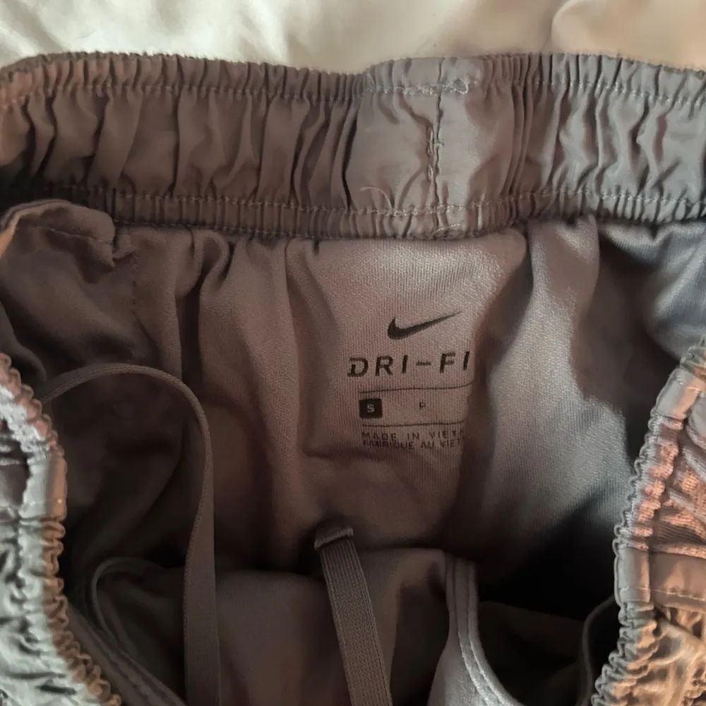 Nike Gray Athletic Shorts Lightweight Mesh - Image 2