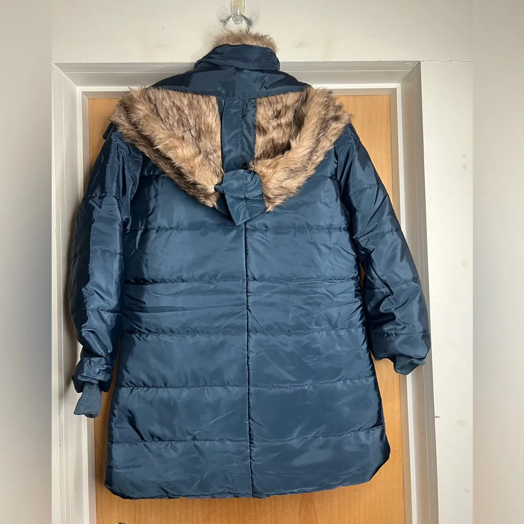 Amazon Women’s Blue Insulated Puffer Jacket with Fur. Size: Small - Image 3