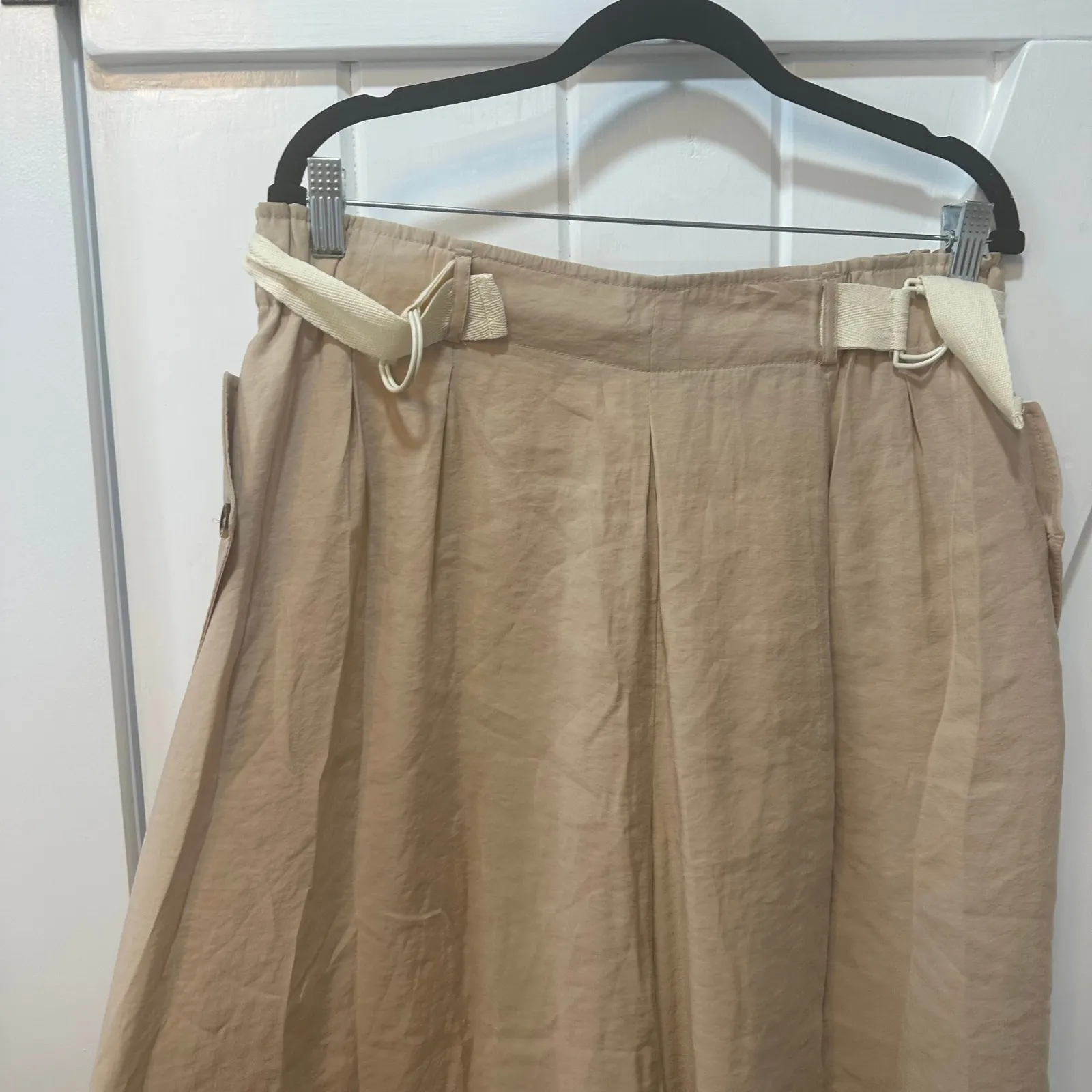 Anthropologie Womens Safari Pants Medium Wide Leg Tan Cargo Belt Flowy Loose - Image 4
