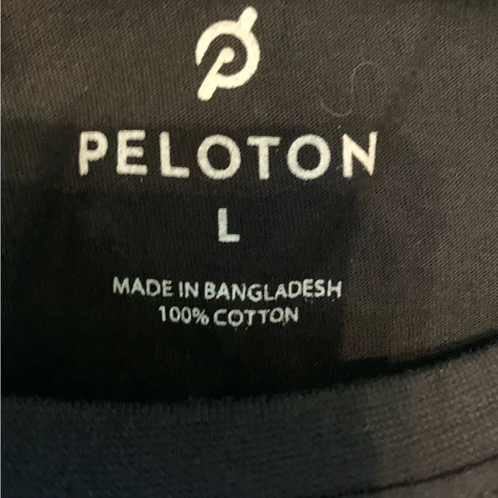 Peloton Black T-shirt size L - Image 3