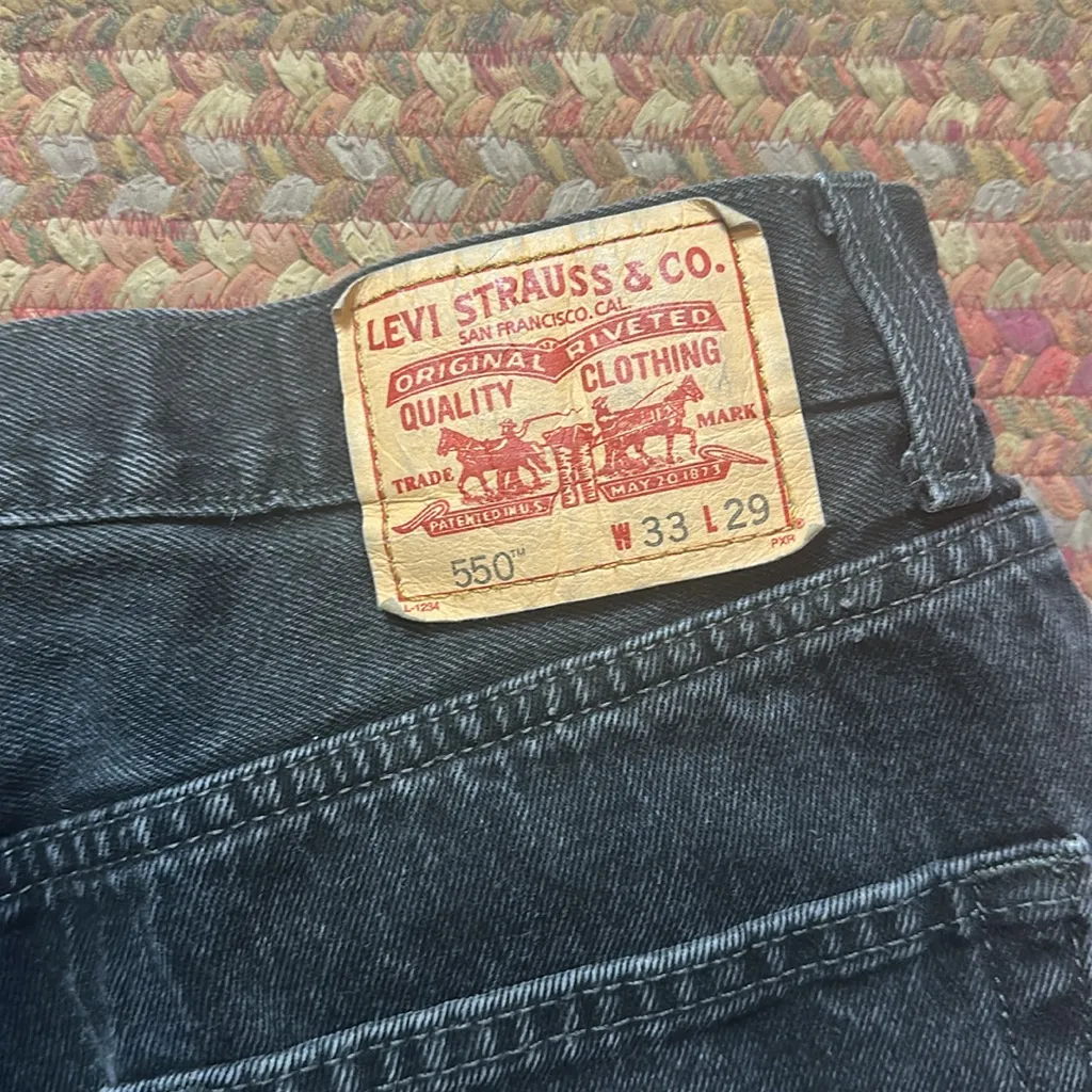 RETRO LEVIS 550 BLACK RELAXED FIT DENIM JEANS - Image 5