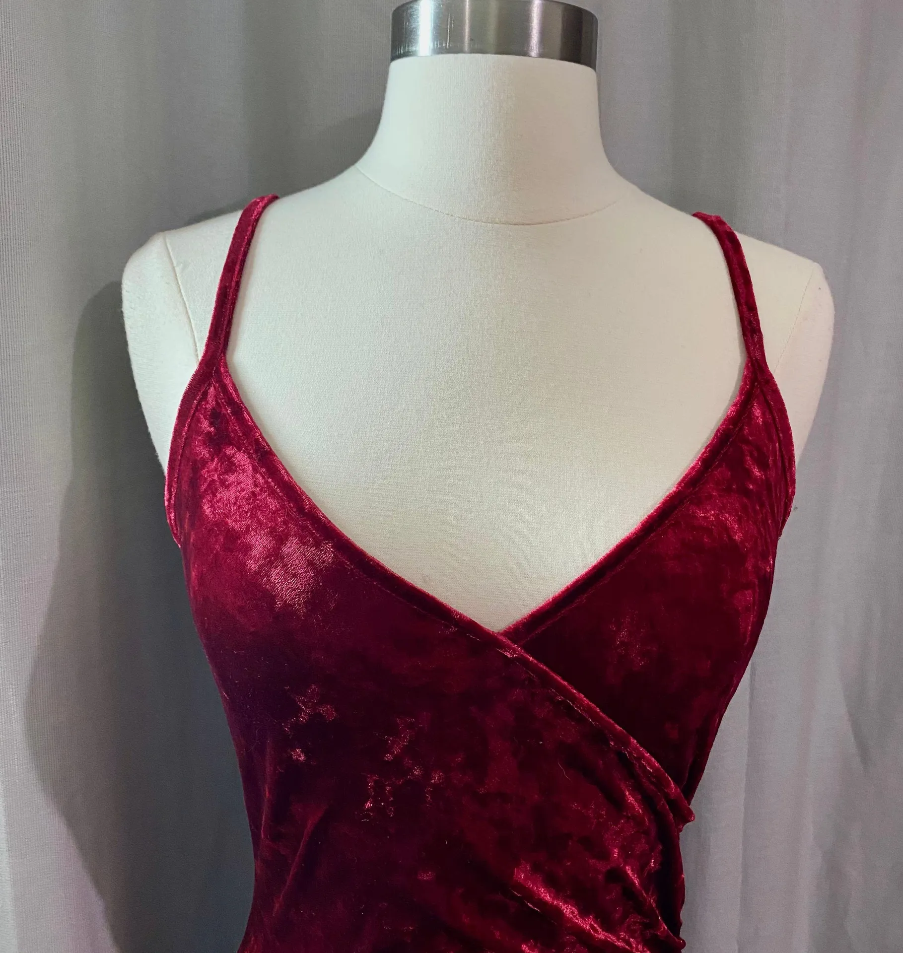 Wine Red Velvet Dress - Image 5