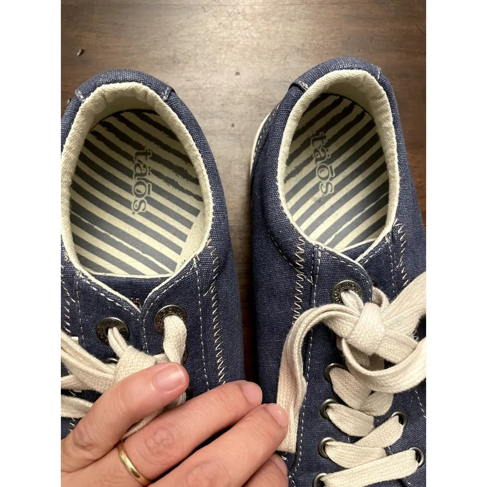 Taos Blue canvas women's sneakers lace up size 7 - Image 2