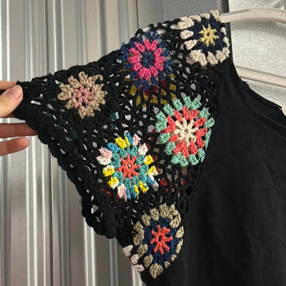 Umgee Boho Cotton Linen Black Blouse Bottom Fringe Crochet Sleeves - Image 3