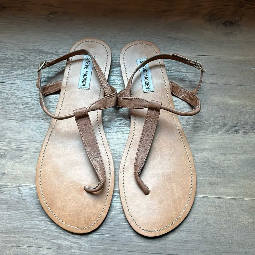 Steve Madden  size 10 Debbi Strappy Cognac Leather Slingback Thong Sandal - Image 4