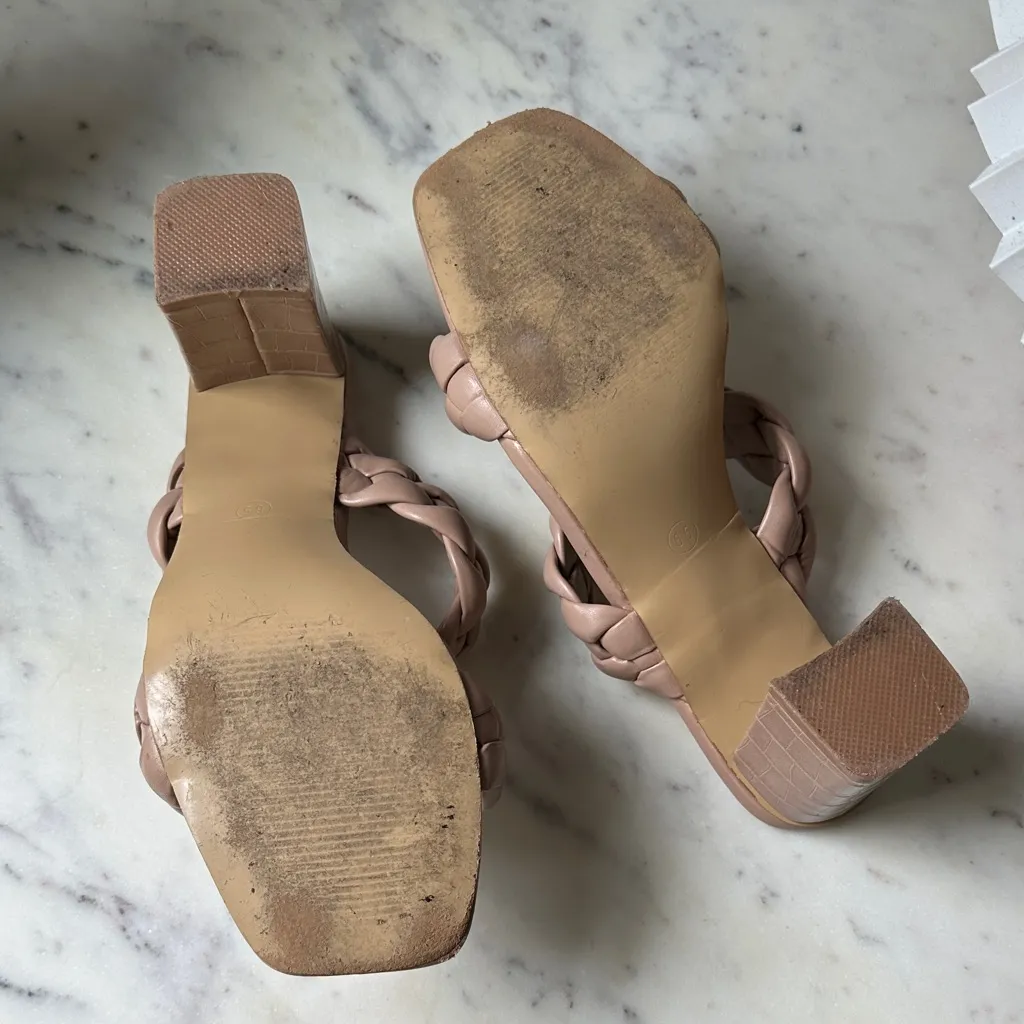 Women's Nude Braided Heels Tan Size 6.5 - Image 5