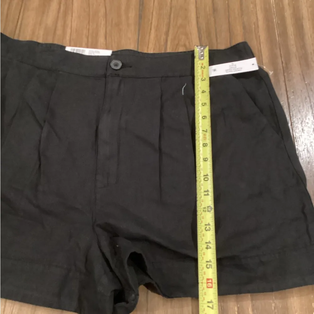 Black linen pleated shorts nwt size large new XL - Image 7