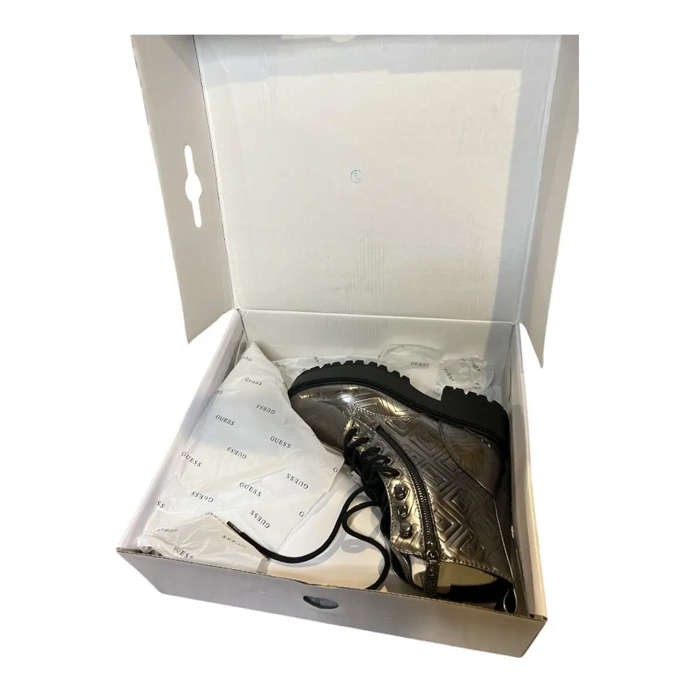 🆕 Fearne Pewter Combat Boots & Box - Image 3