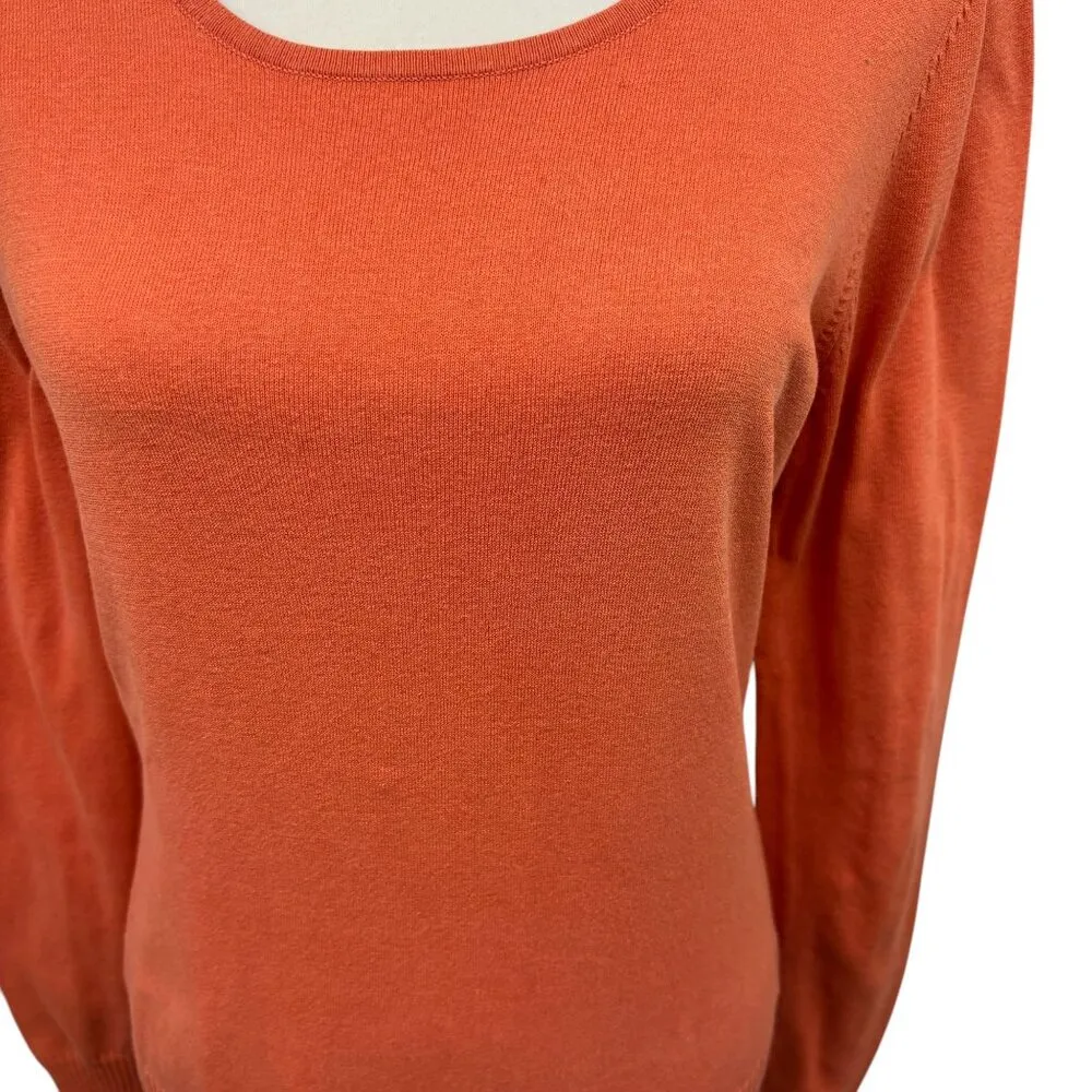 Vintage Chadwicks long-sleeve sweater, size Medium, Silk, classic, timeless - Image 2