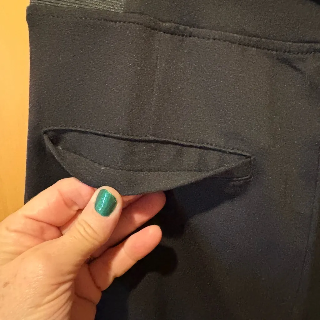 A New Day Women's High Waisted Ponte Flare Leggings Fashion Pants size M - Image 4