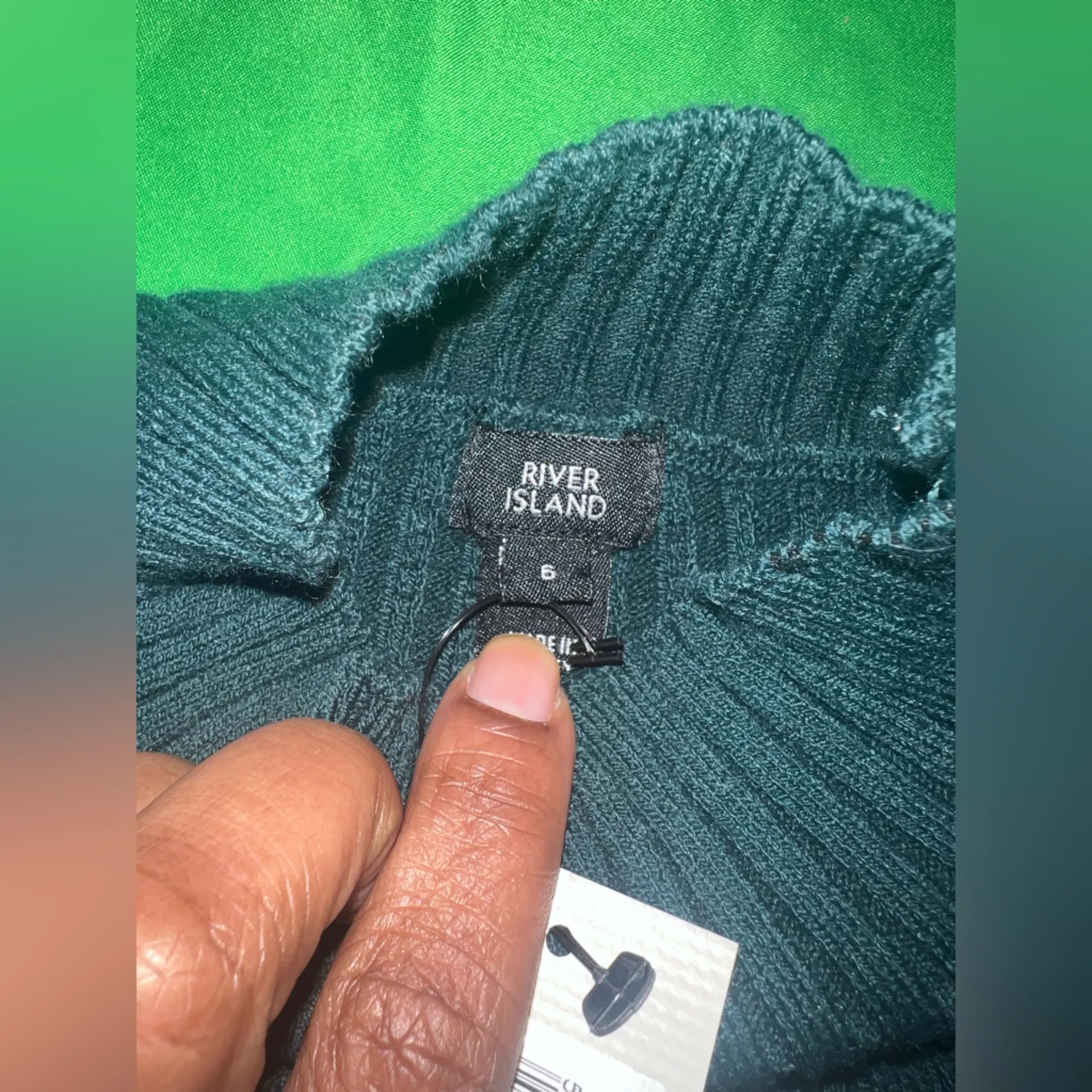 NWT River Island Dark Green Ribbed Sweater with Button Detail size 6 - Image 6
