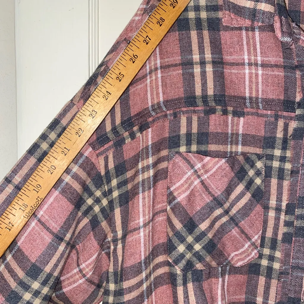 Oli & Hali Long Plaid Button Down Flannel Boho Shirt Large Pink Fringe Oversized Red - Image 5