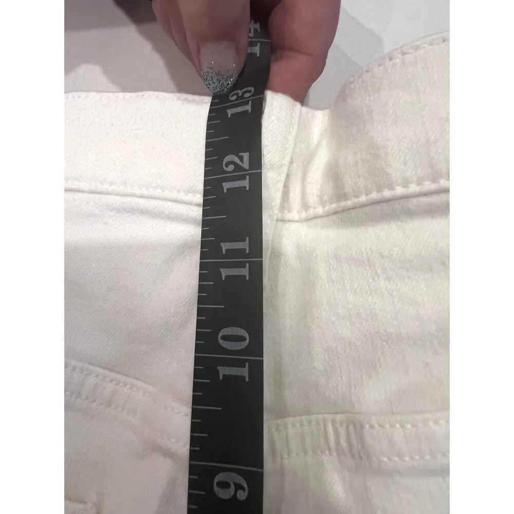 NWT Eddie Bauer Boyfriend Fit Jean Shorts Relaxed Fit Cream Sz 8 Preppy Modest - Image 8