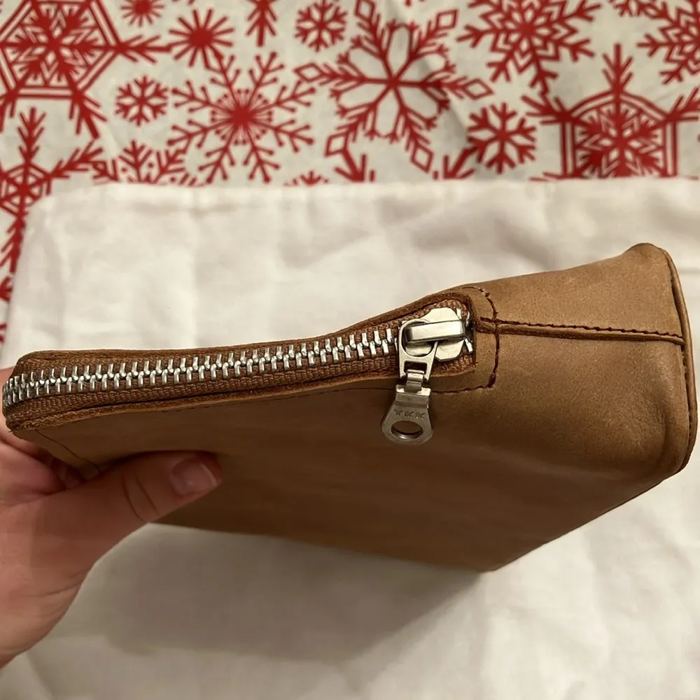 Soy Nica Light Brown Genuine Leather Zip Pouch Tan - Image 4