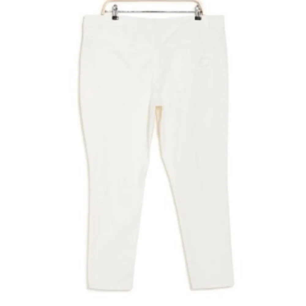 AFRM Loose Fit Denim Size 31 - Image 3