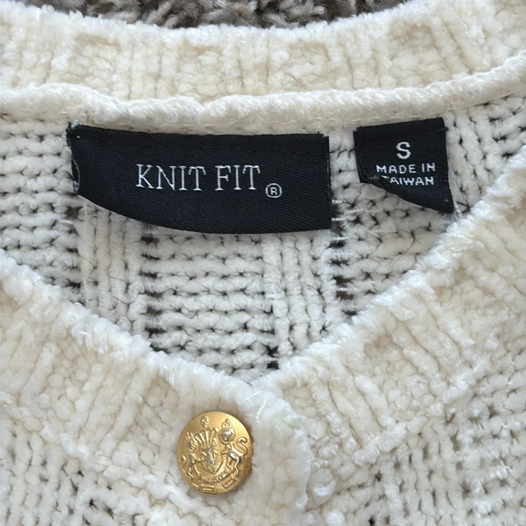 Vintage Knit Fit Chenille Cardigan Gold - Image 4