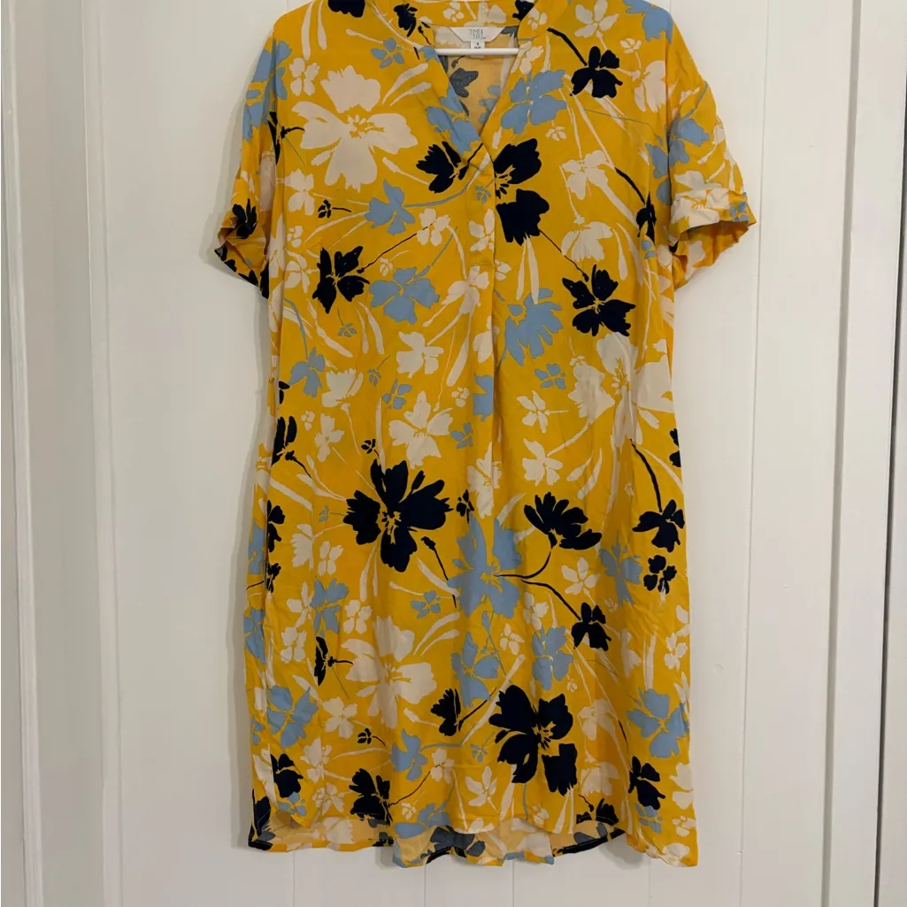 Time and Tru Yellow Floral Dress Size undefined - Image 2