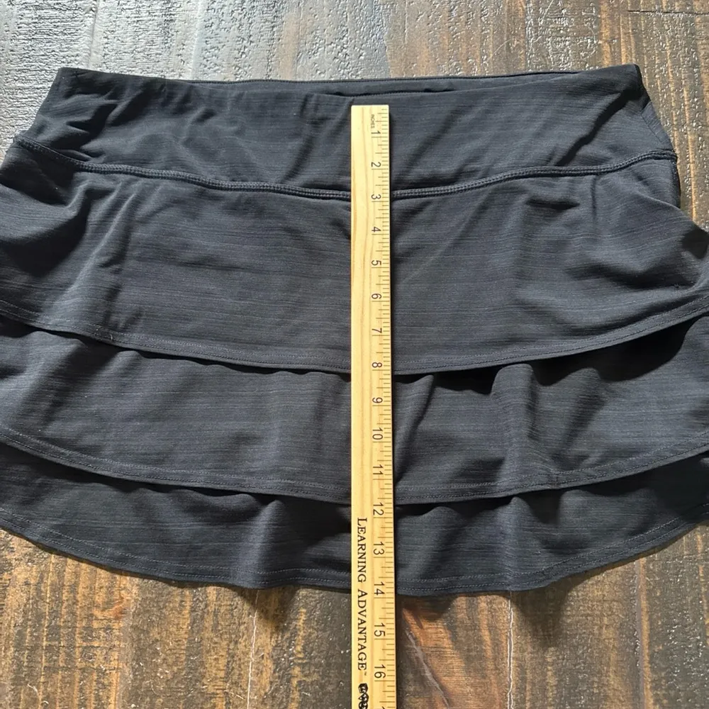 Athleta Black Swagger Tier Ruffle Tennis Skirt Size XL - Image 8