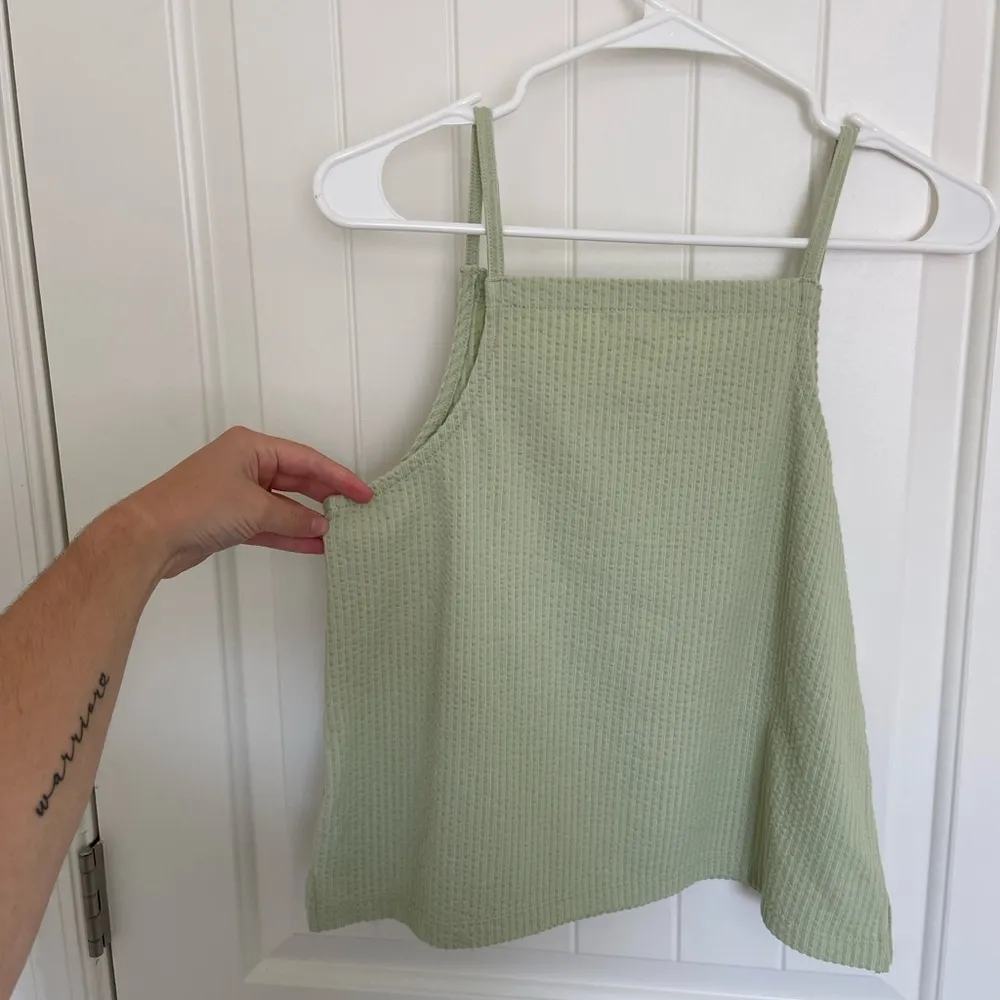 EUC | Madewell women’s light‎ green ribbed textured high neck tank top XS - Image 5
