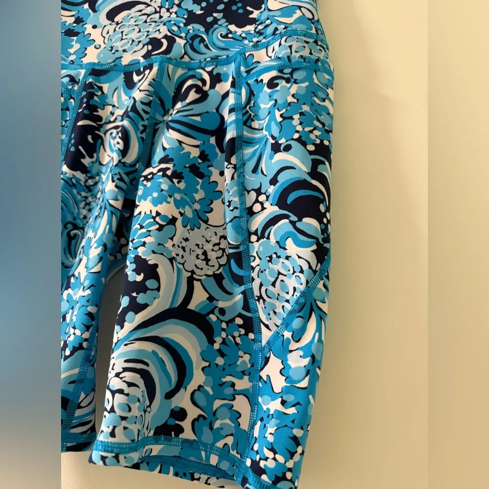 NWT Lilly Pulitzer Luxletic UPF 50+ 8" South Beach High Rise Bike Short Size XS - Image 3