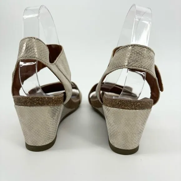 Taos Carousel 2 Wedge Sandals Size 9 Leather‎ Python Suede Metallic Tan - Image 4