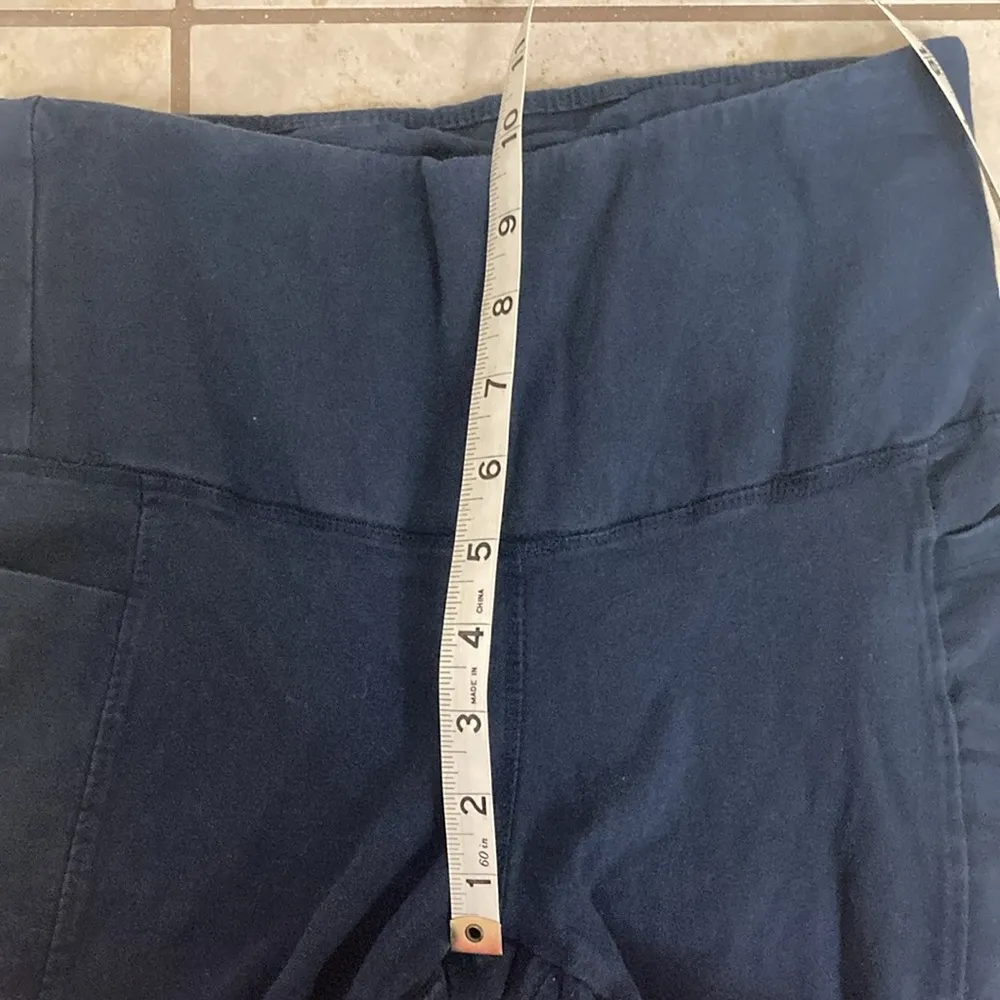 High Rise Cargo Leggings - Image 8