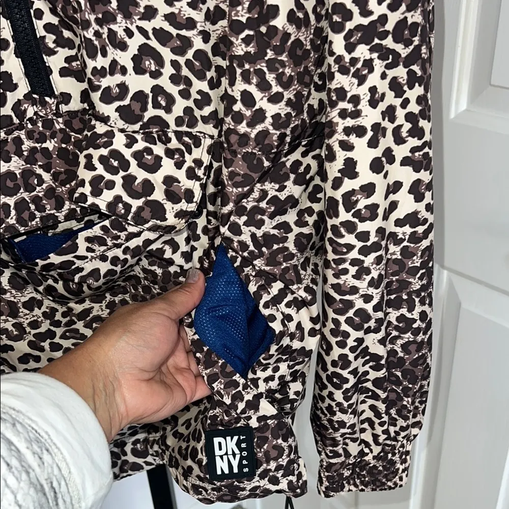 Golden State Warriors Jacket  DKNY Leopard Print with‎ Blue Lining - Image 7