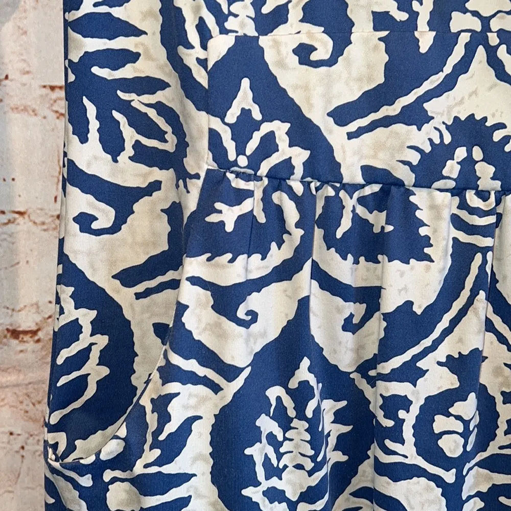 J. McLaughlin blue cream 3/4 sleeve dress knee length xs stretch unlined - Image 5