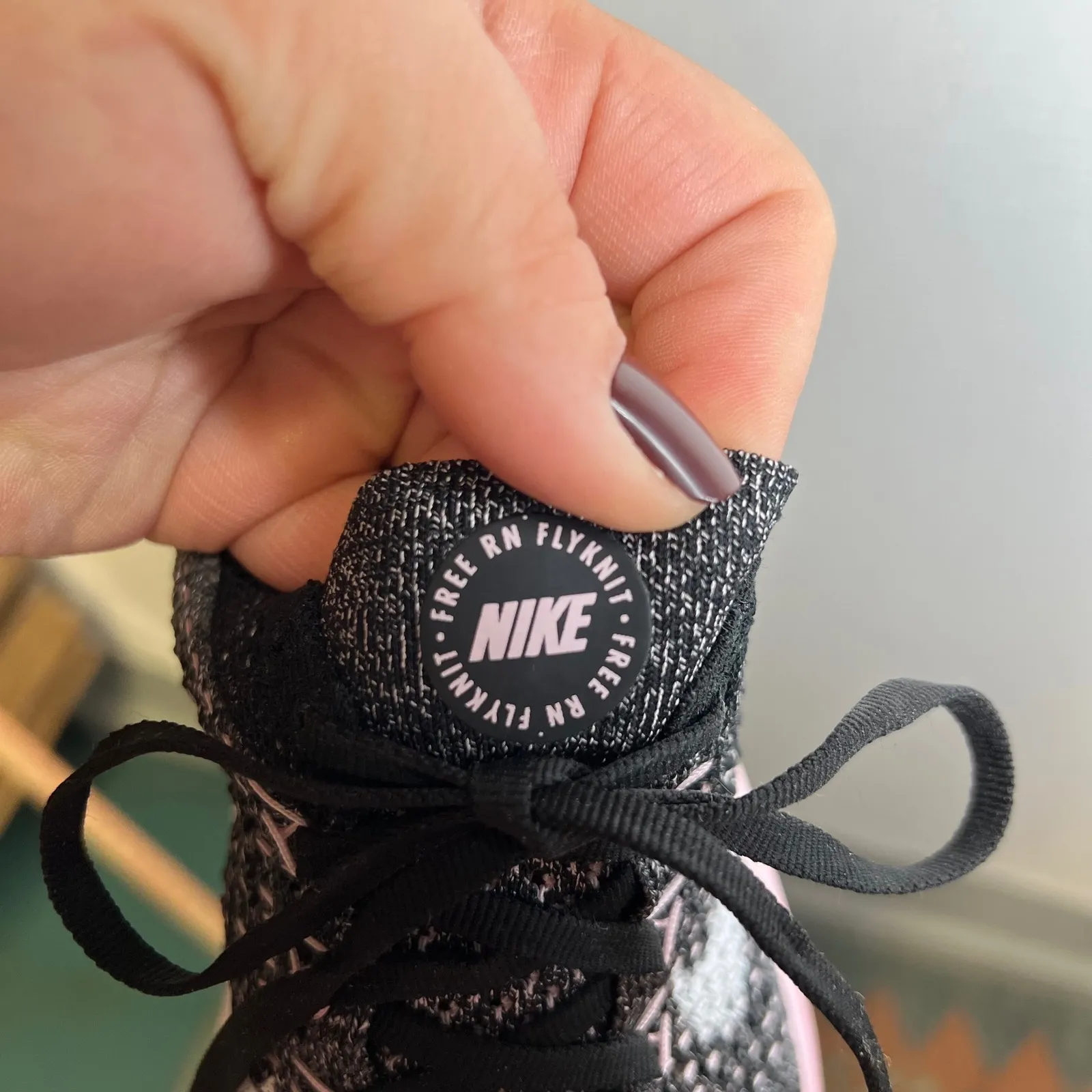 Nike Free RN Flyknit Women's Running Shoes Black Pink White Size 8 - Image 6