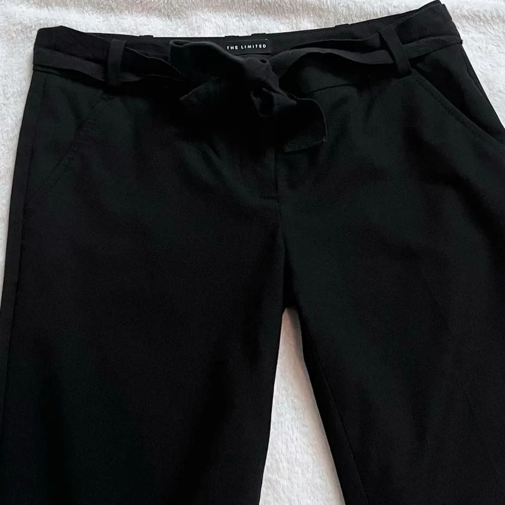 The Limited Drew Fit Low Rise Bermuda Shorts Black Cuffed Size 2 Stretch Pockets - Image 5