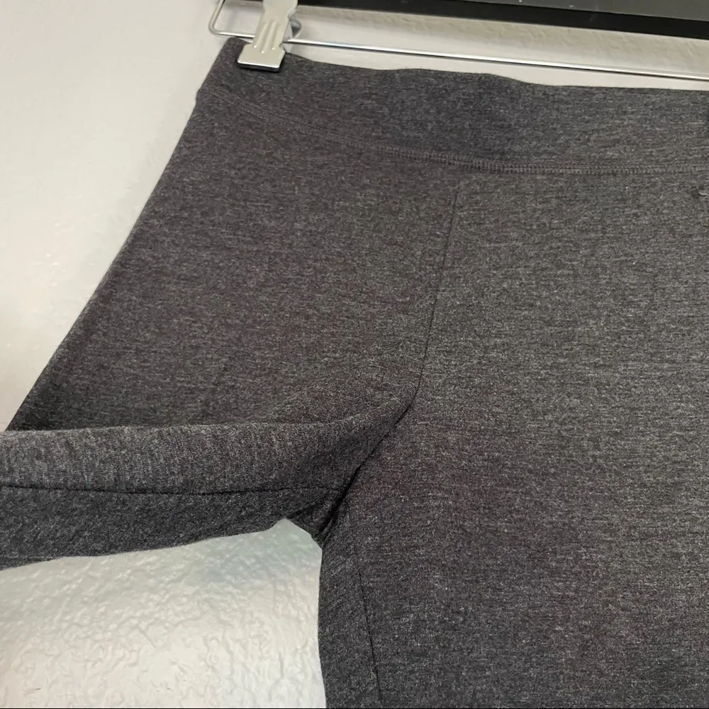 𝅺PINK VICTORIA’S SECRET Essential Leggings Dark Gray XS - Image 4