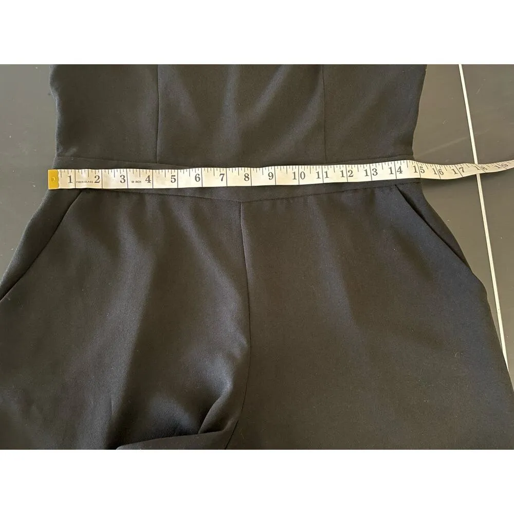 Women's Banana Republic black Fitted Romper Shorts pockets keyholeback sz 4 - Image 6