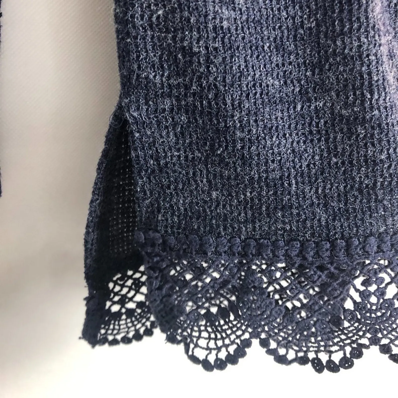 Rewind Crochet Boho Chic Minimalist Hooded Pullover Womens Sweater Size Small - Image 9