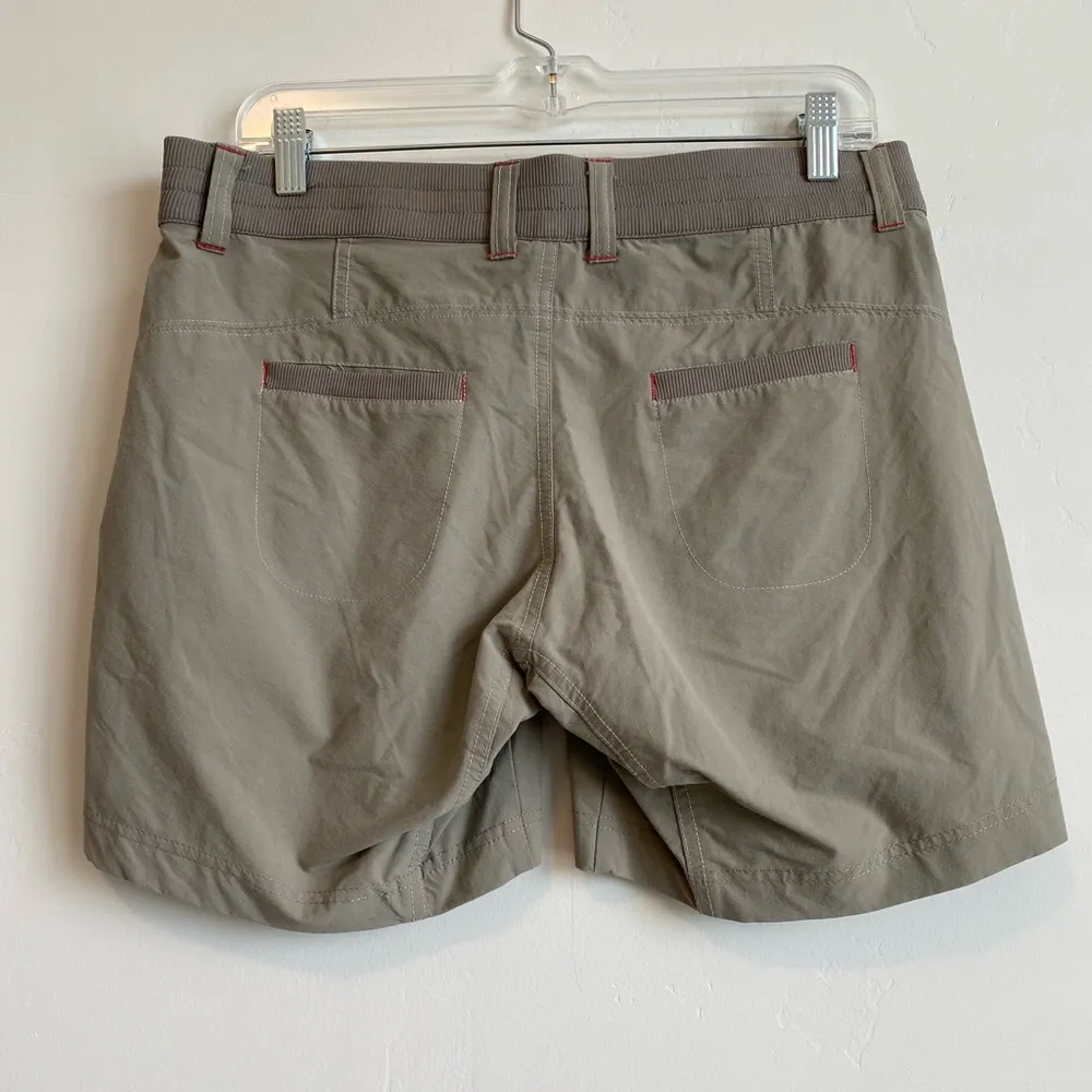 Kuhl  Khaki Shorts Size 8 - Image 9