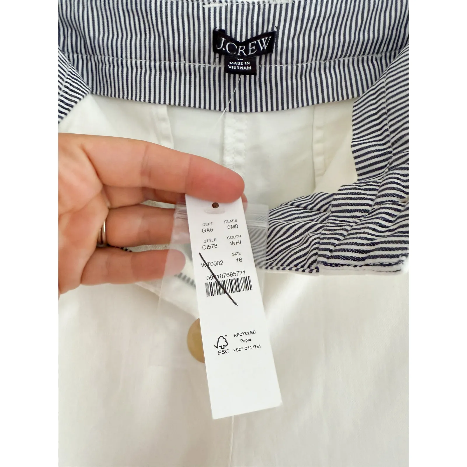 J.Crew | NWT 7" heritage chino short in White | Sz 18 - Image 7