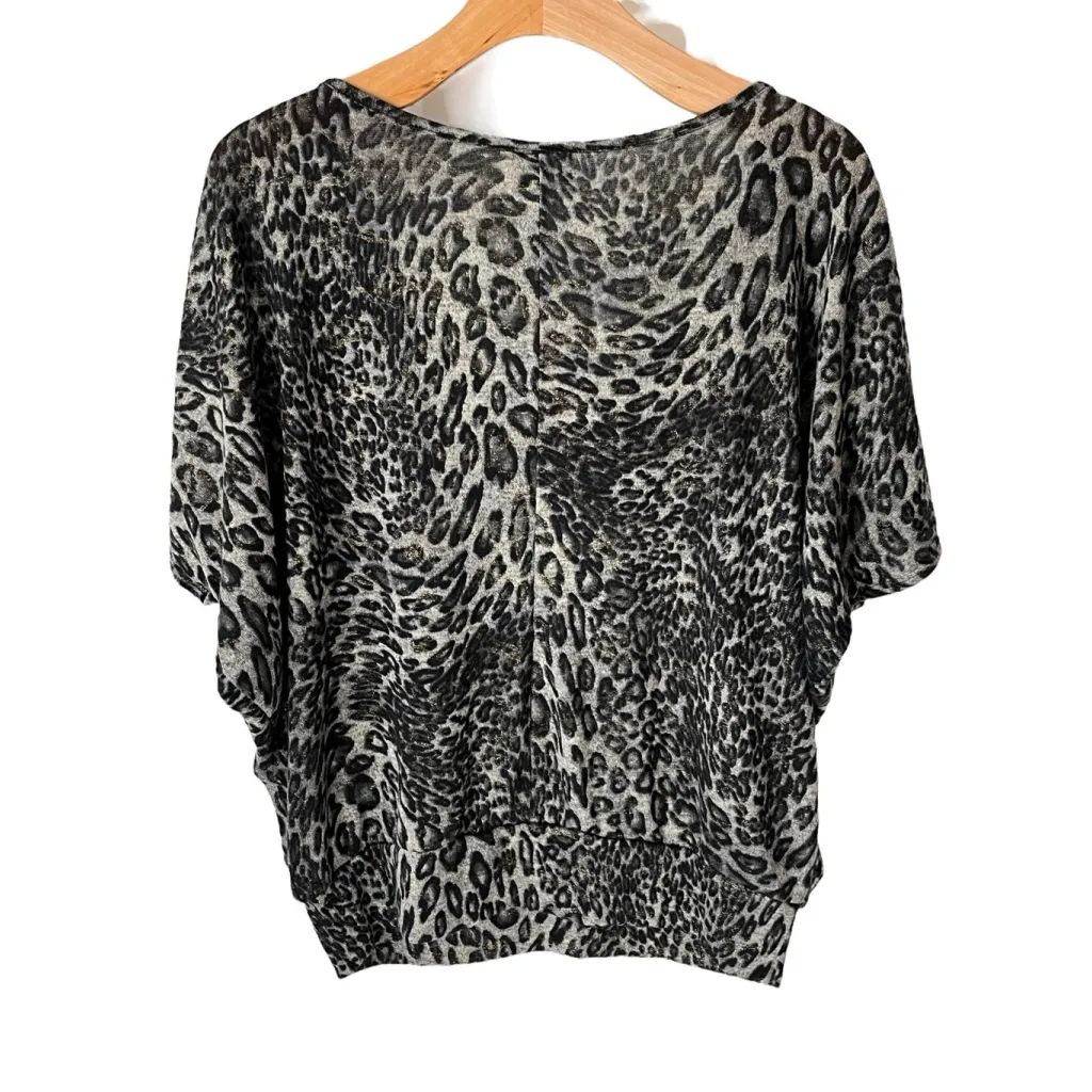 Daytrip Top Womens M Black Gray Animal Print Sequins Sparkly Dolman Sleeves USA - Image 7