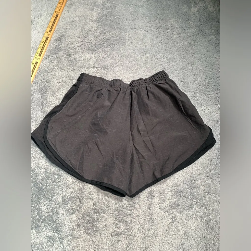 Nike Women's dri-fit Running Shorts - Image 7