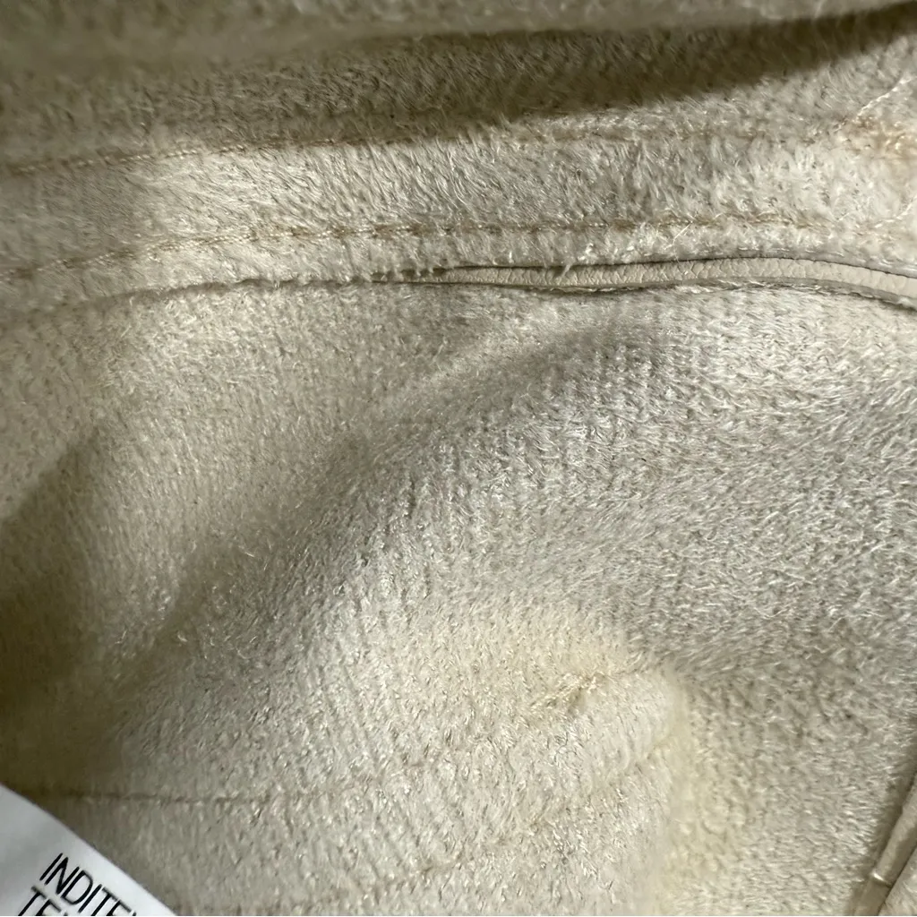 Zara Women's High Rise Straight Leg Cream Faux Leather Pants Size 02 - Image 5