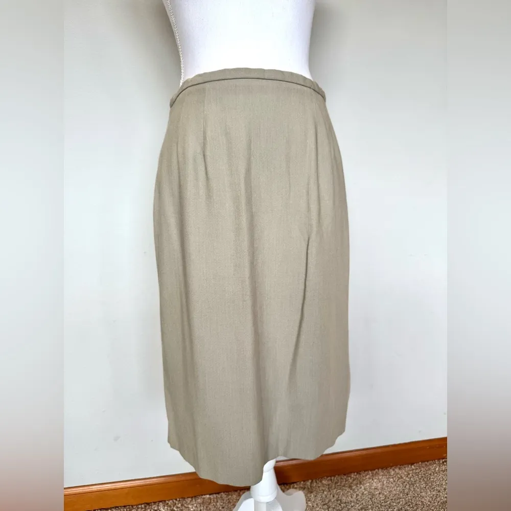 Vintage Neutral Pencil Skirt | EUC | Hillard & Hanson | Size 10 - Image 3