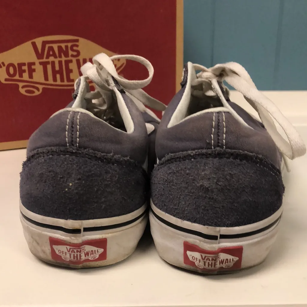 Unisex Vans‎ gray suede & canvas low top Sk8 mens 6 - women’s 7.5 - Image 3