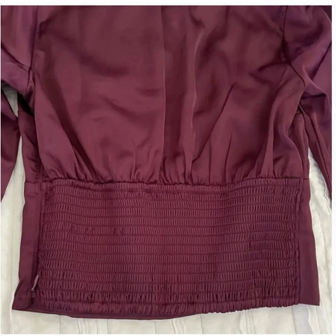 ABERCROMBIE & FITCH Women's Large Silky Satin Top Burgundy Cropped Long Sleeve - Image 11