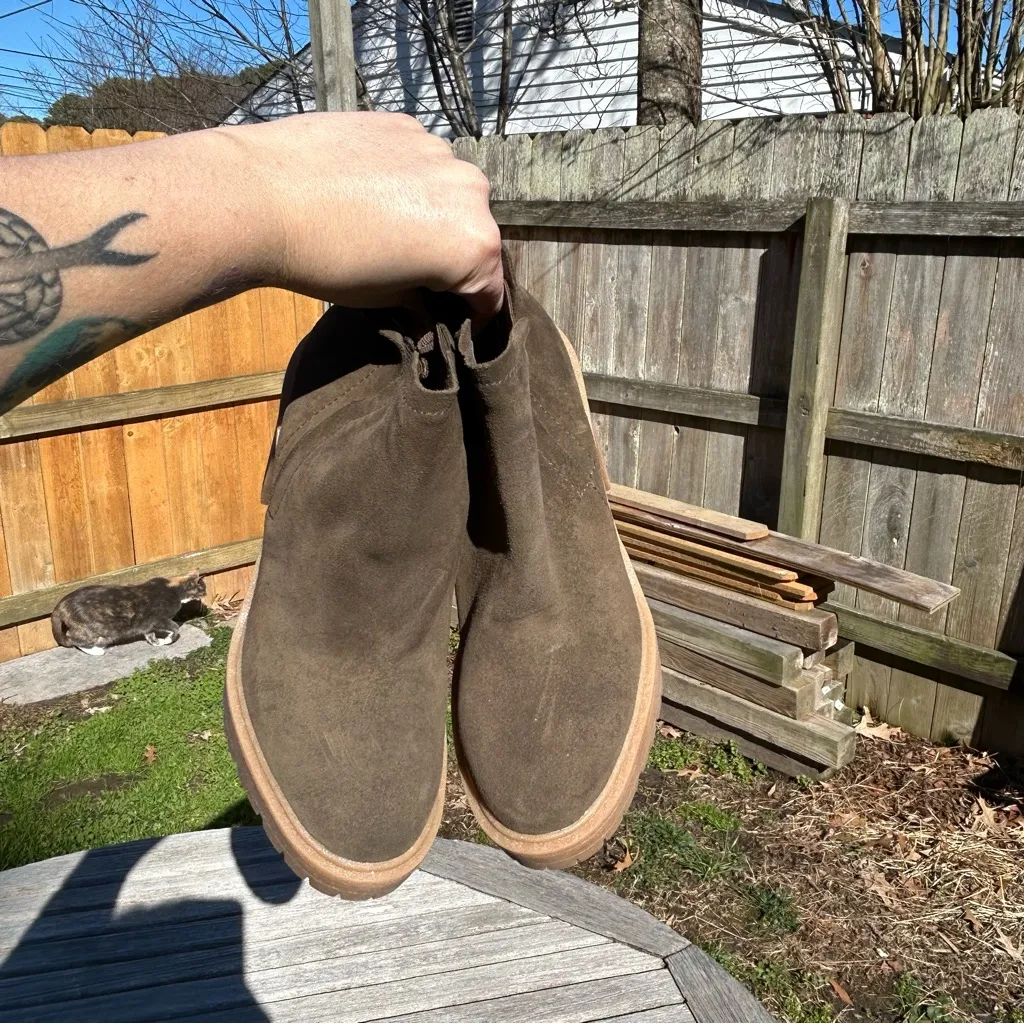 Dolce Vita Cashe H20 Womens Suede Lugged Sole Block Heels Size 7.5 in olive‎ Tan - Image 7