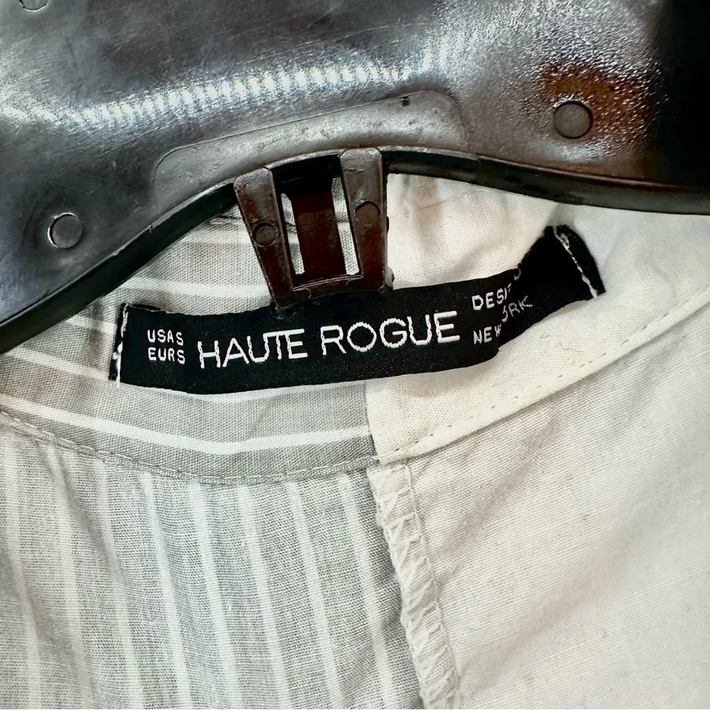 Haute Rogue Split Striped Button Up Shirt Woman’s Small Gray/White - Image 7