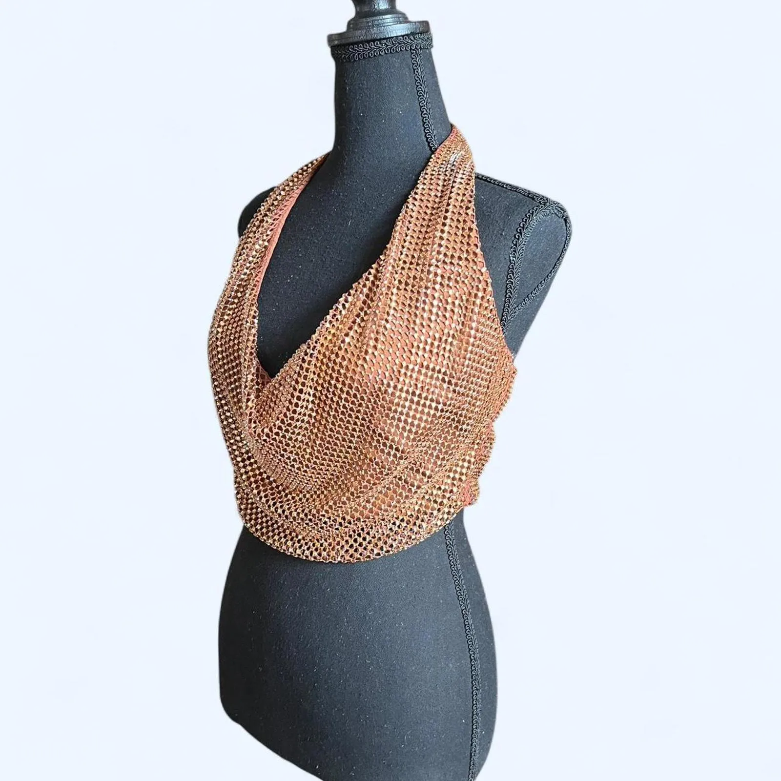 Windsor rhinestone halter top Size Small Gold - Image 5