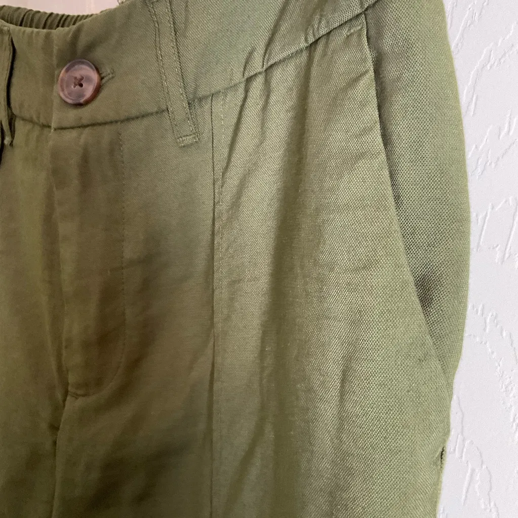 Women's High-Rise Slim Fit Effortless Pintuck Ankle Pants A New Day Olive size 4 - Image 6