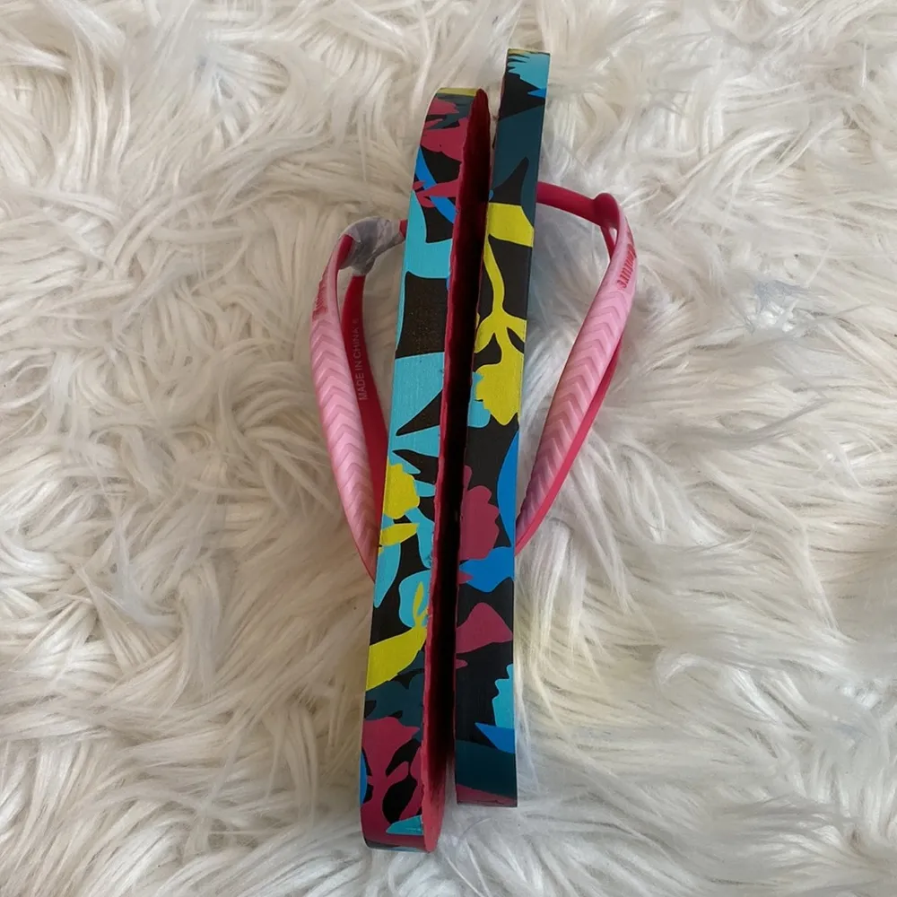 Juicy Couture Laurissa Sweet Lilac Flip Flops - Image 3