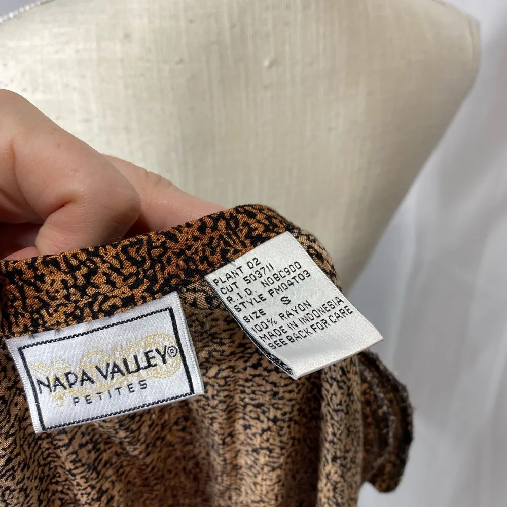 Vintage Napa valley petites button up shirt Brown Size undefined - Image 7