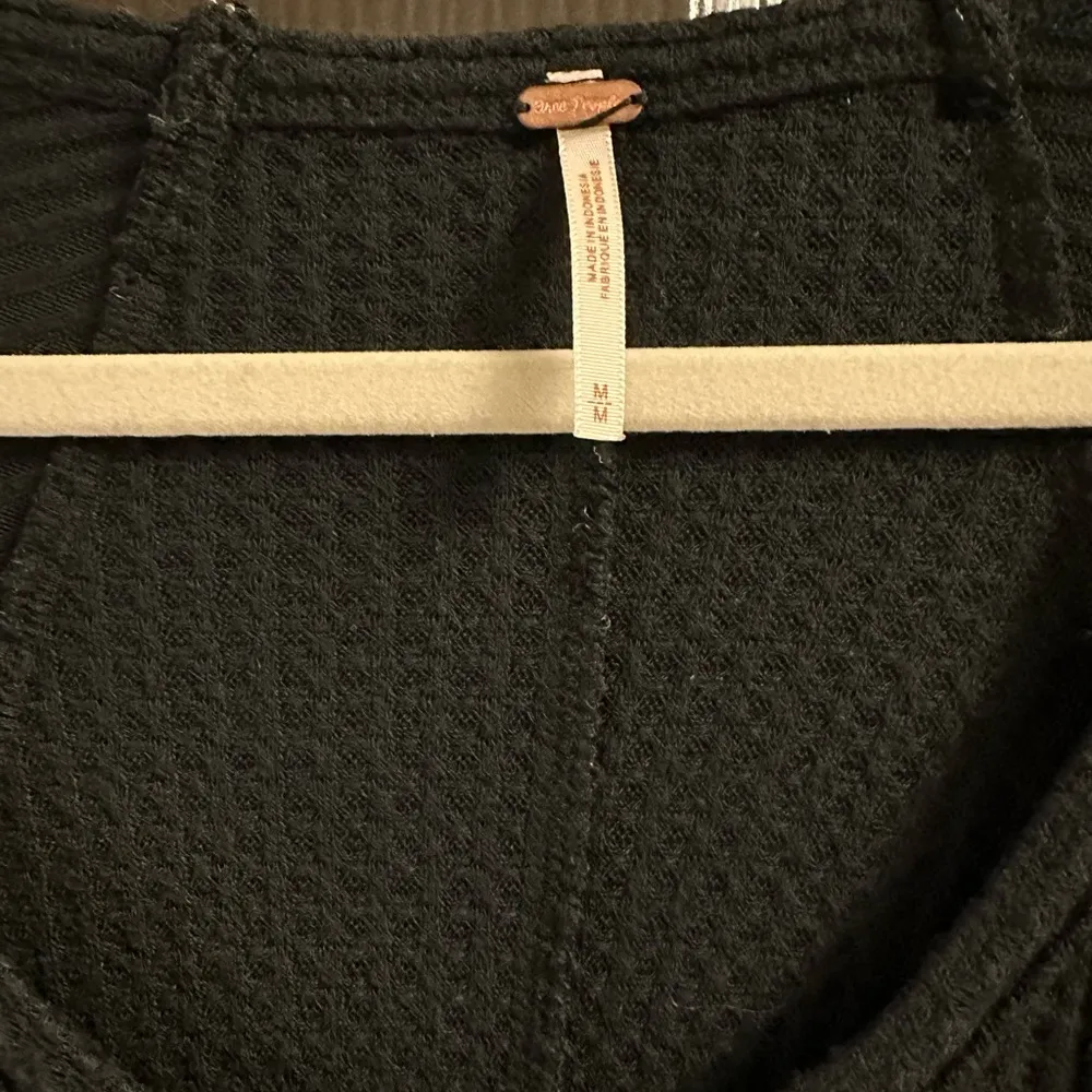 Free People Medium Black Top - Image 7