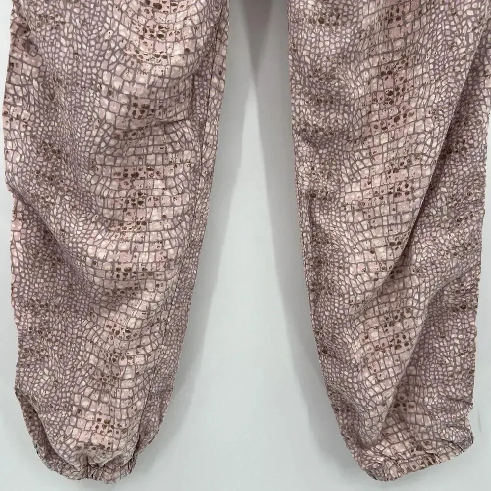 Anthropologie Orana‎ Printed Joggers Pink Snakeskin Print Pants Women’s Size XS - Image 7