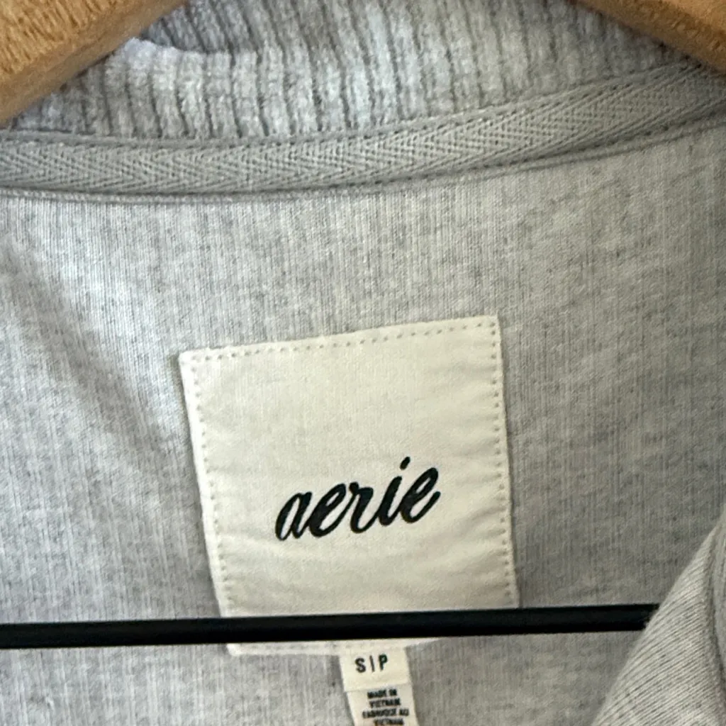 American Eagle Aerie Light Gray Utility Jacket Ribbed Crop Front Zip Small - Image 3